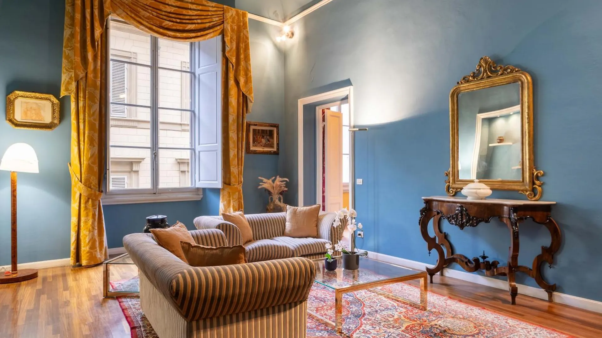 Royal Mansion Of Prince Tommaso Corsini Firenze